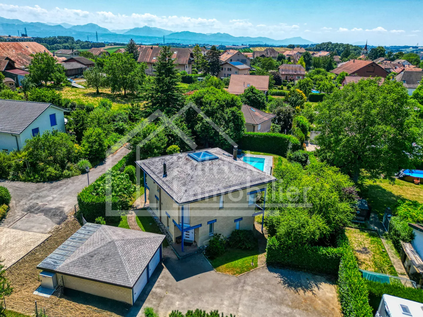 Villa con annesso, piscina e giardino - Situata in posizione tranquilla, a 13 km da Losanna - Foto 12 di 13