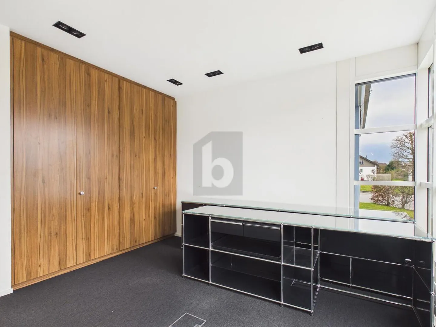 Modernes Büro in Uznach - Foto 3 von 6