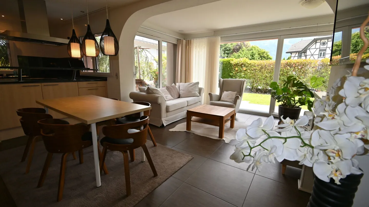 Vivere con la sensazione di vacanza in una casa unifamiliare nuova e ben tenuta nella migliore posizione - Foto 14 di 28