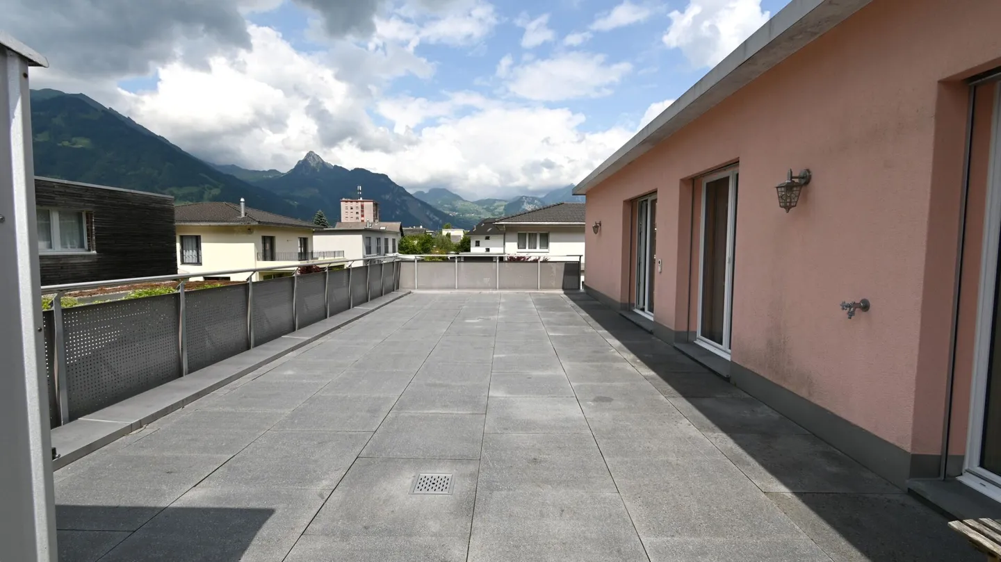 Vivere con la sensazione di vacanza in una casa unifamiliare nuova e ben tenuta nella migliore posizione - Foto 22 di 28