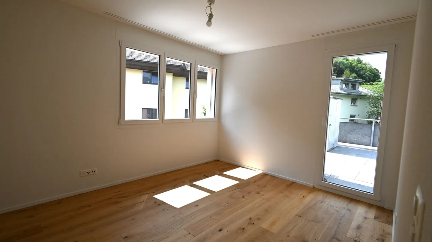 Vivere con la sensazione di vacanza in una casa unifamiliare nuova e ben tenuta nella migliore posizione - Foto 24 di 28