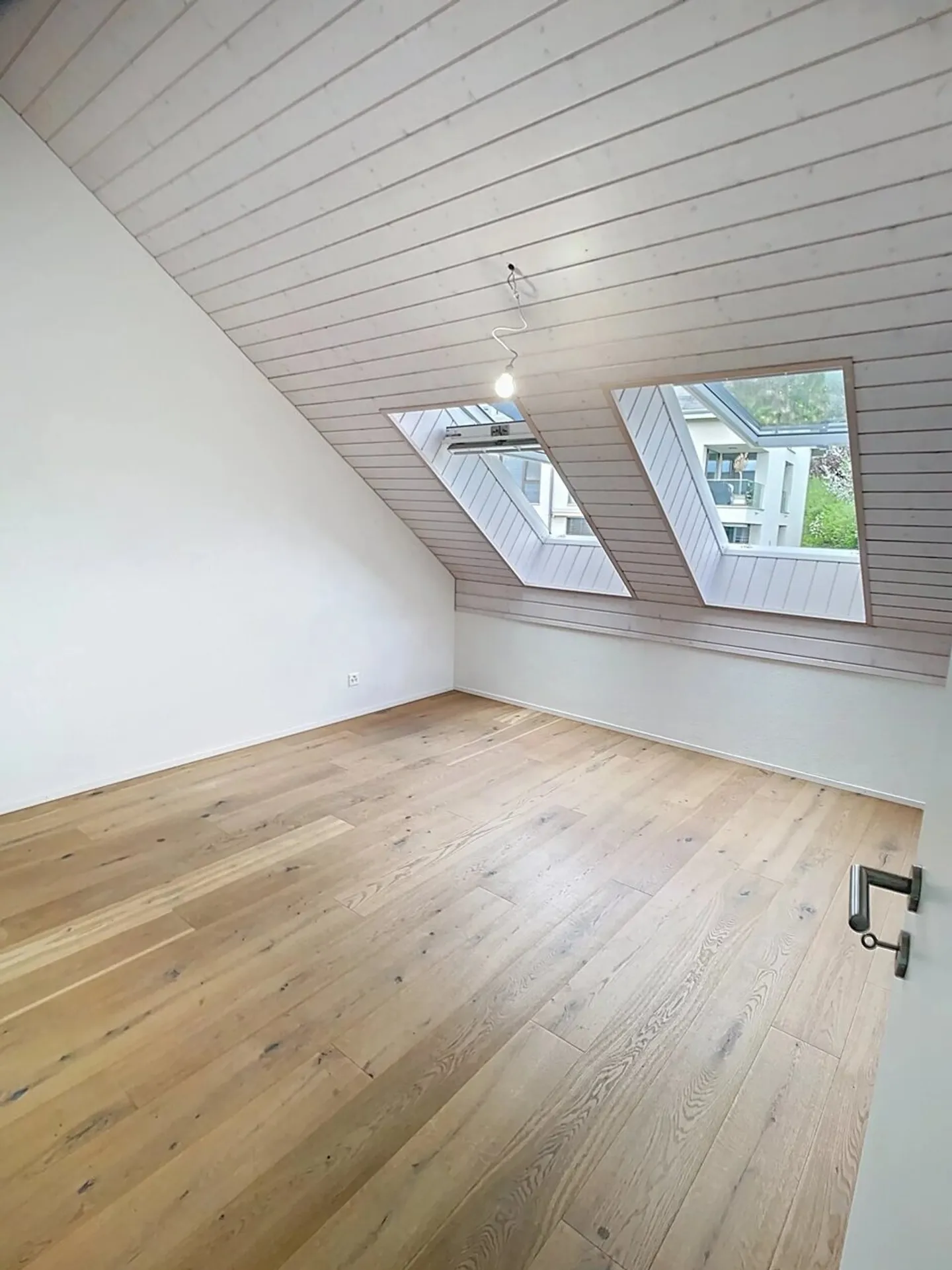 Spacious and bright 3.5-room apartment - Photo 10 of 12