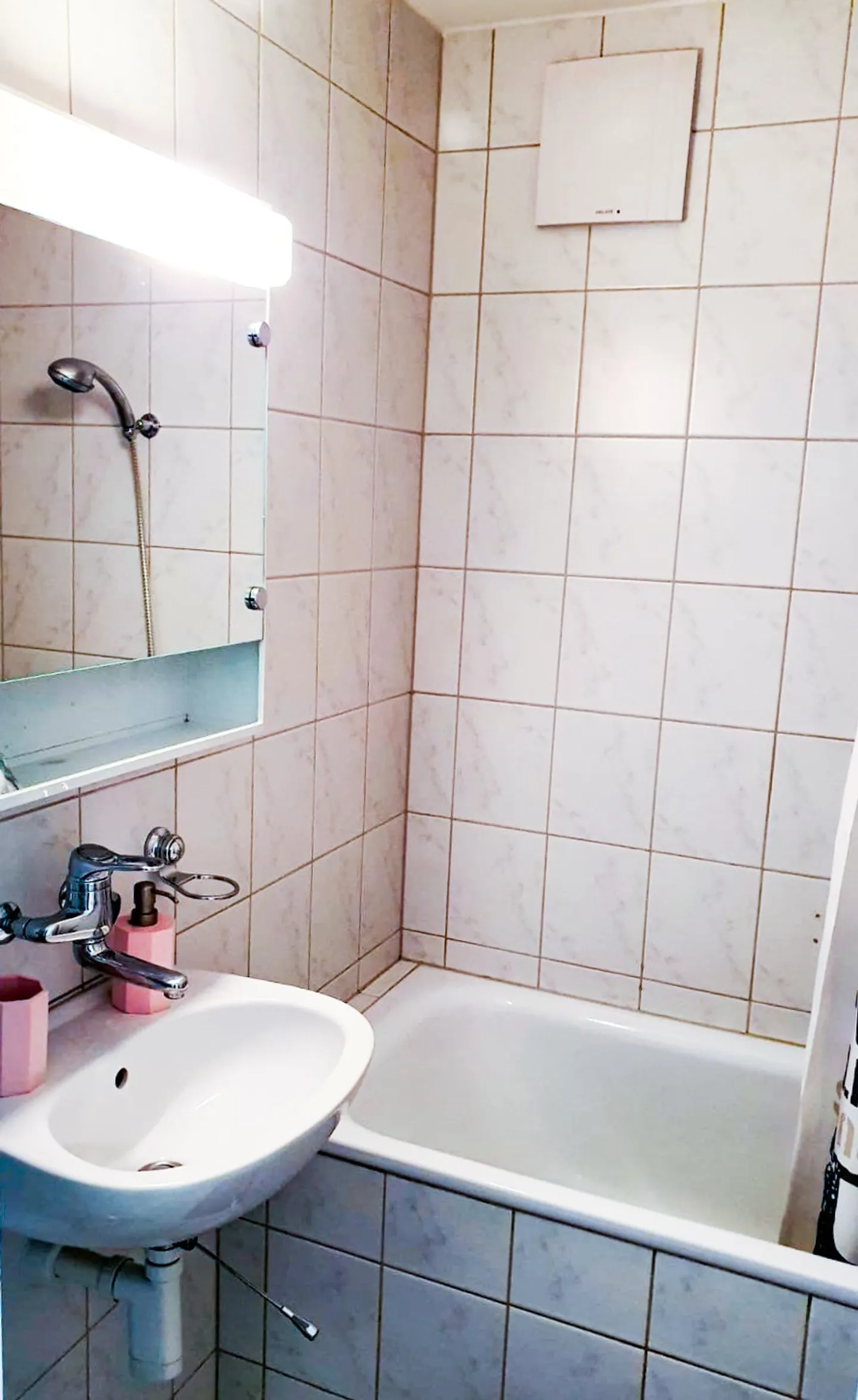 Appartement élégant 2.5 pièces à Bâle - Photo 12 sur 13