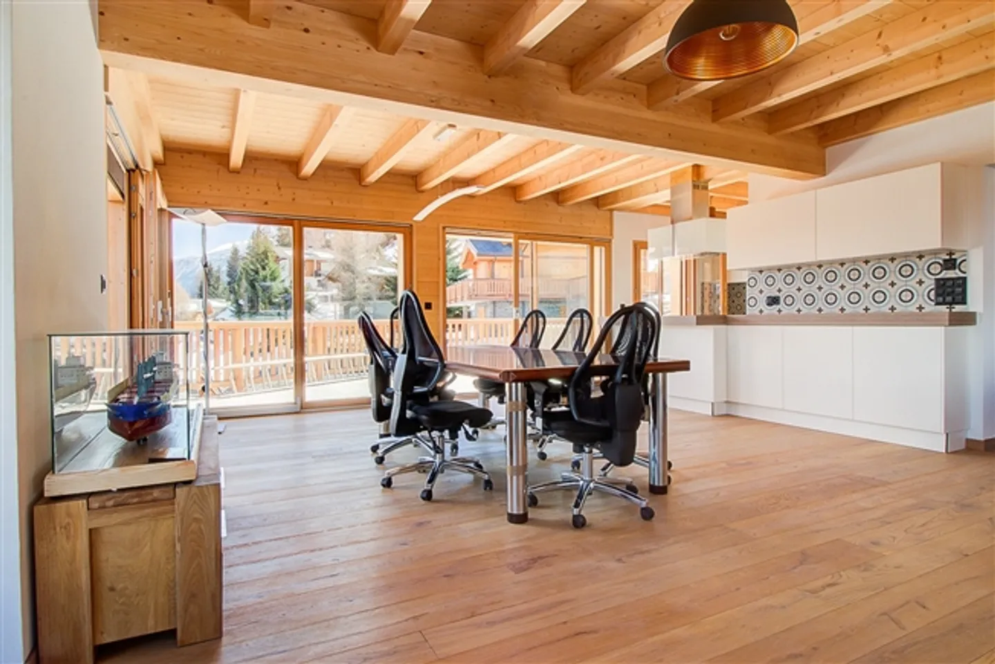 New Chalet - High standing - 5.5 rooms - Les Collons - ref. 10247710 - Photo 1 of 10