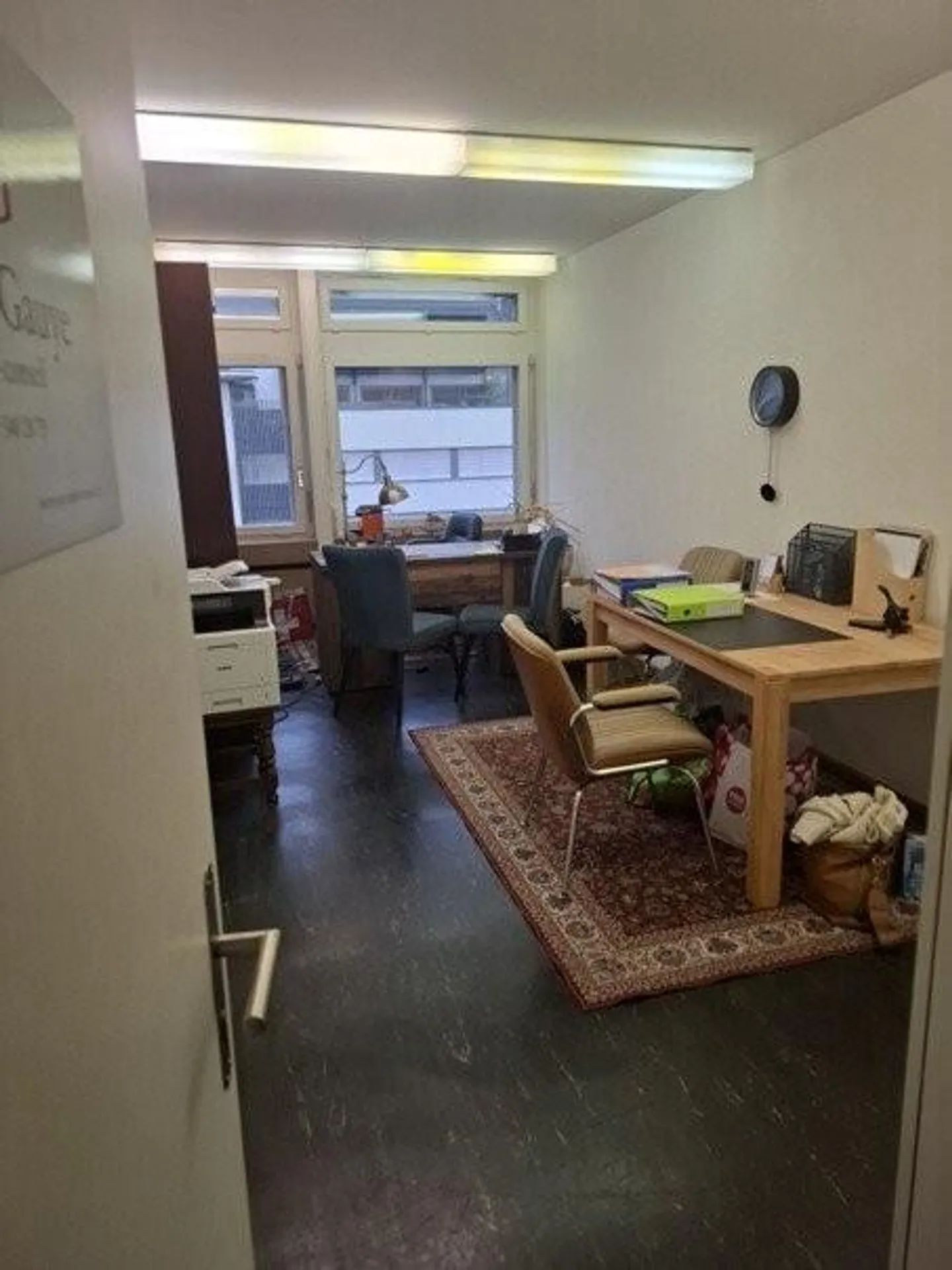 Office in the city center near the train station! - Photo 5 of 6