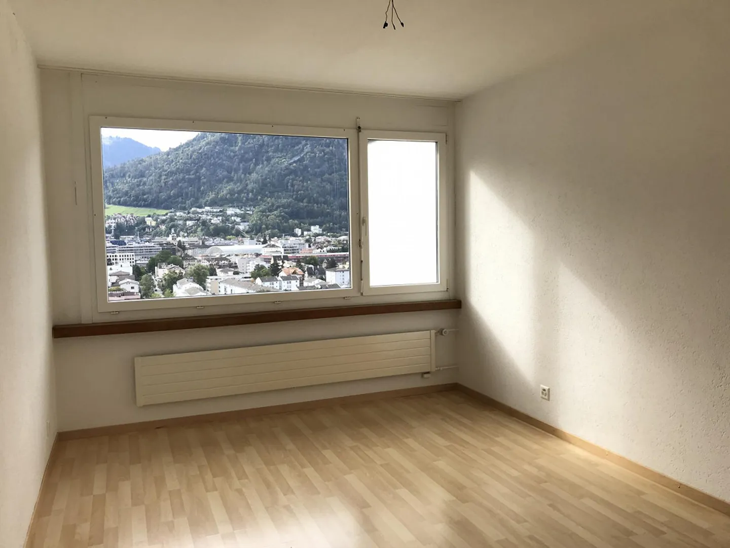 Appartamento 2 1/2 stanze 18° piano 66 - Foto 4 di 11