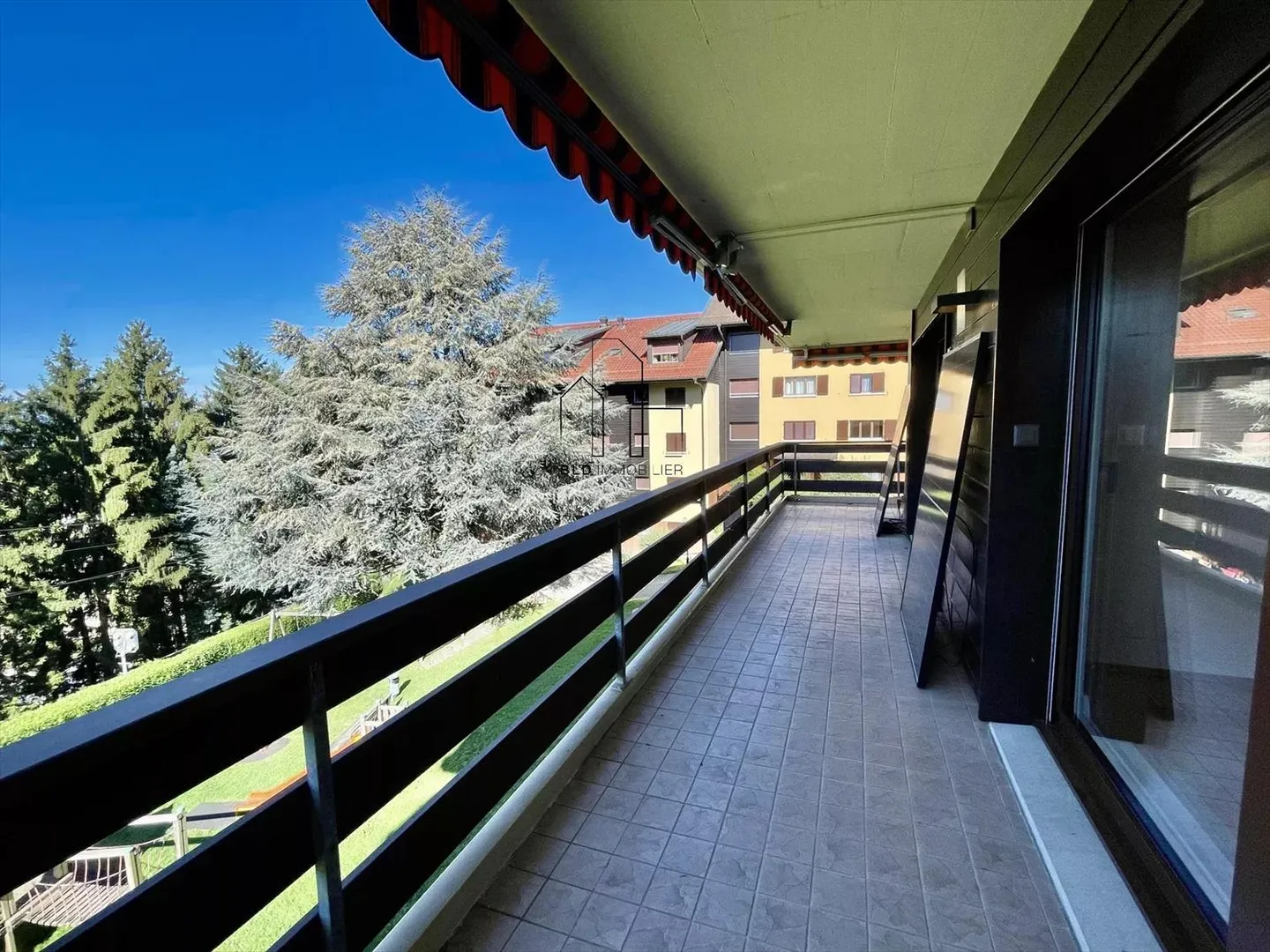 Appartamento luminoso di 5,5 stanze completamente ristrutturato - Foto 5 di 13