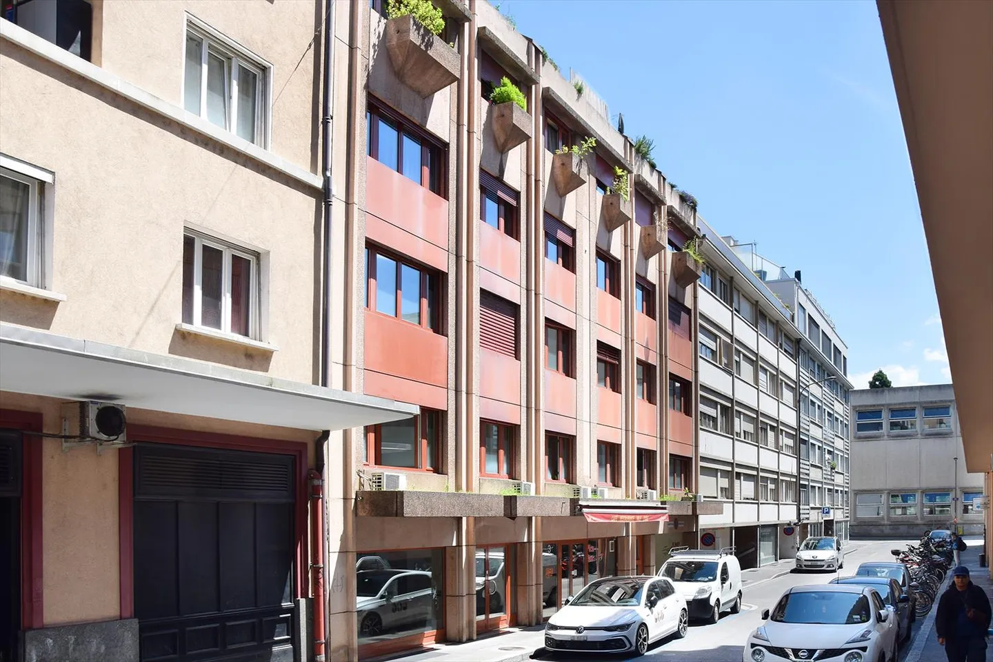 Underground place 1 room - Photo 1 of 1