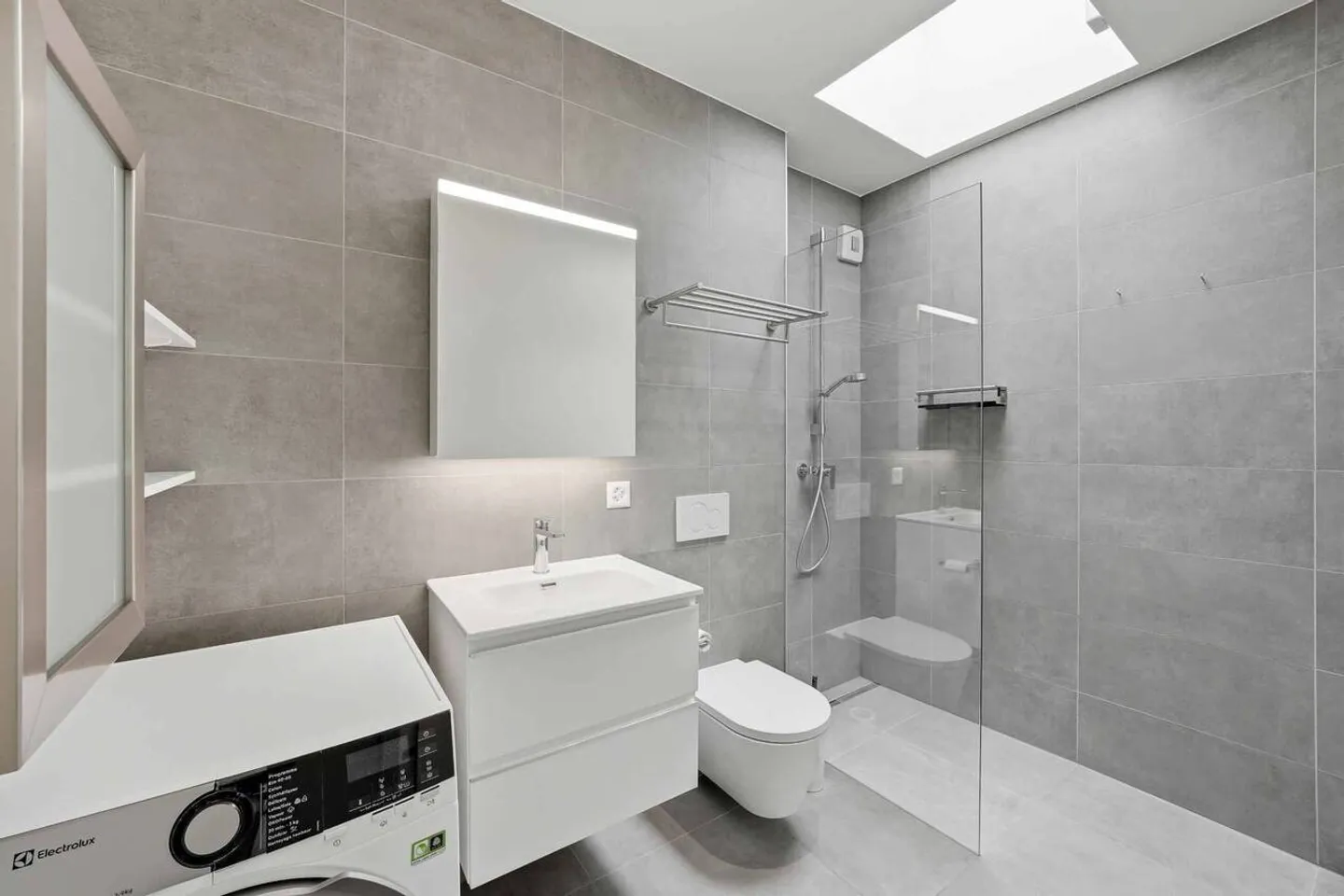 2,5-Zimmer-Penthouse im Herzen der Innenstadt - Foto 8 von 13