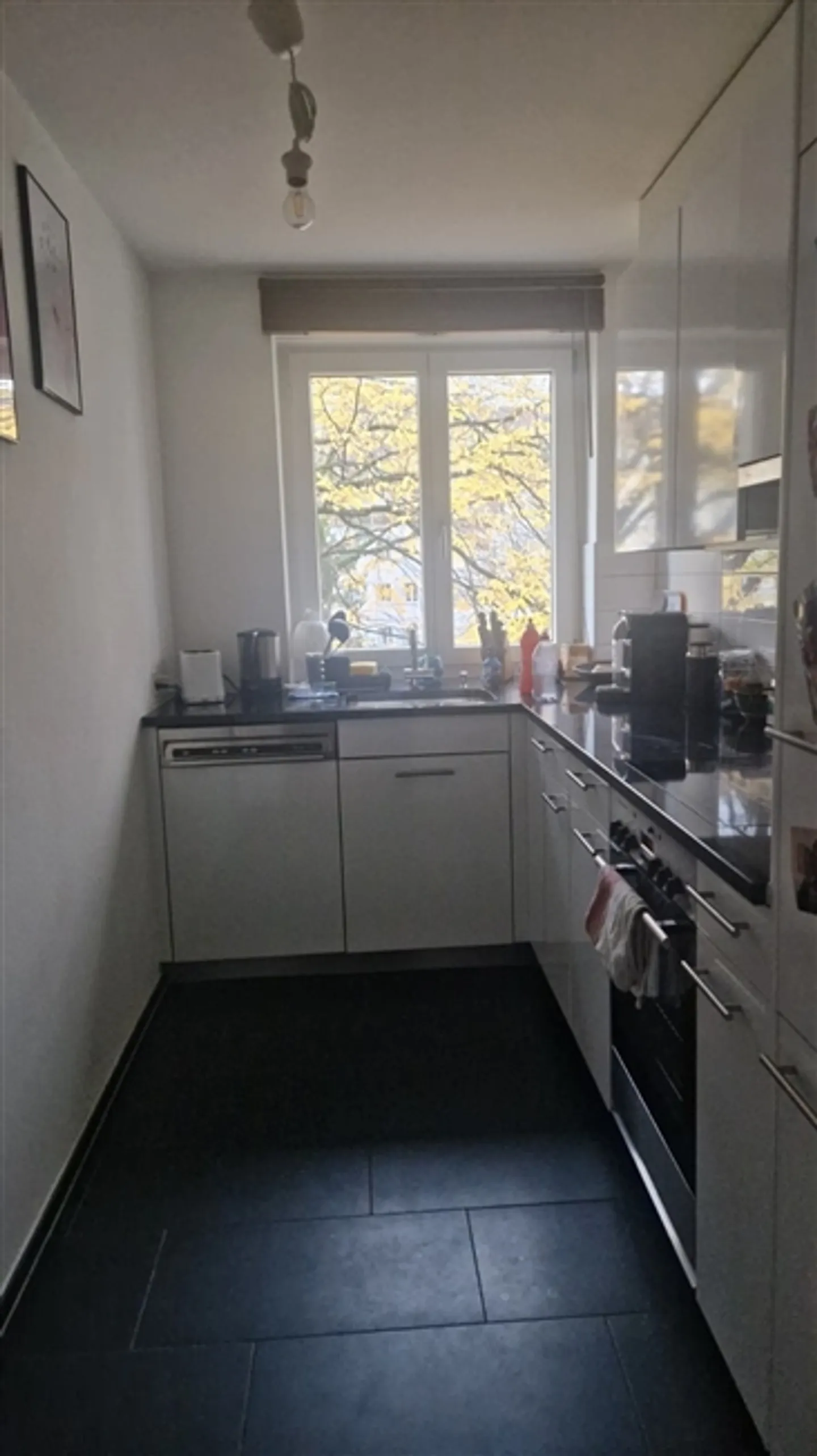 «2½ ZI-WOHNUNG IN ZÜRICH - KREIS 3, MÖBLIERT, TEMPORÄR» - Foto 3 von 4