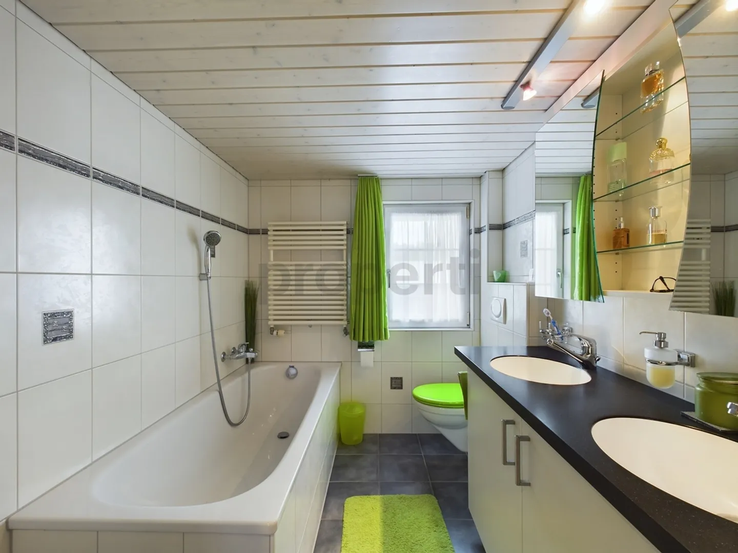 «Gemütliches 6.5-Zimmer-Einfamilienhaus mit grosszügiger Terrasse in Herisau» - Foto 7 von 10