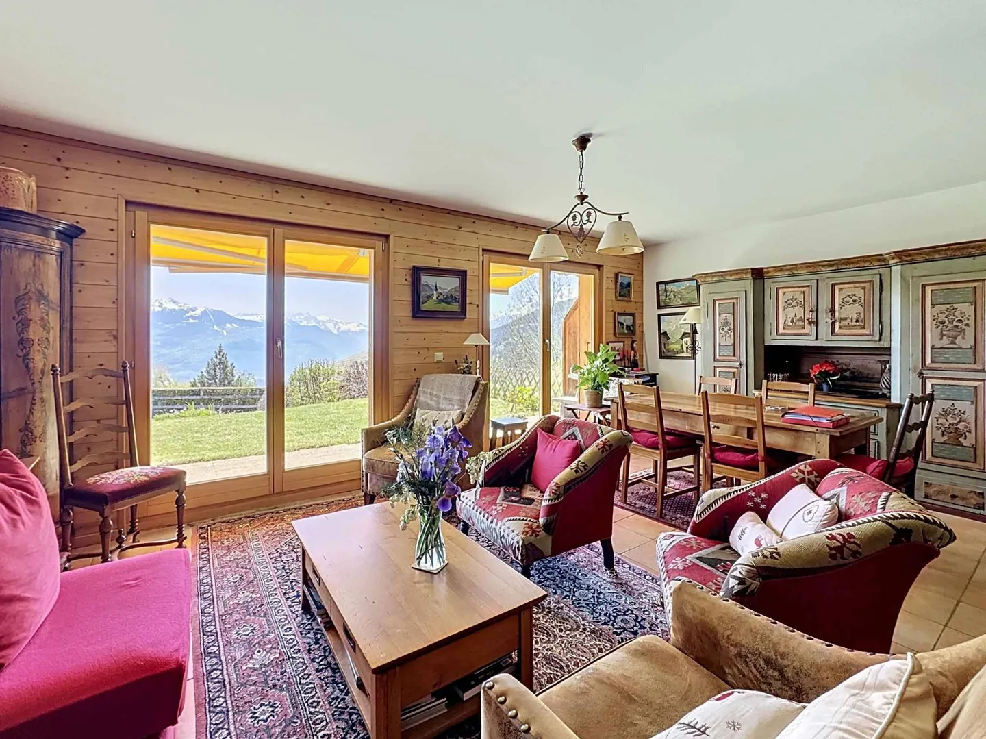 Coup de cœur: charming duplex with garden and panoramic view - Photo 2 of 13