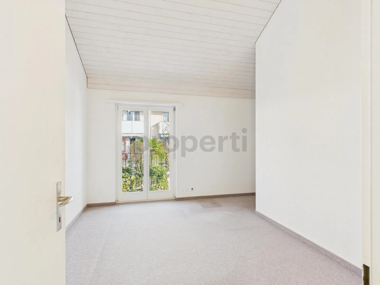 Beautiful 4.5-room single-family house with garden in Ottenbach - Photo 7 of 14