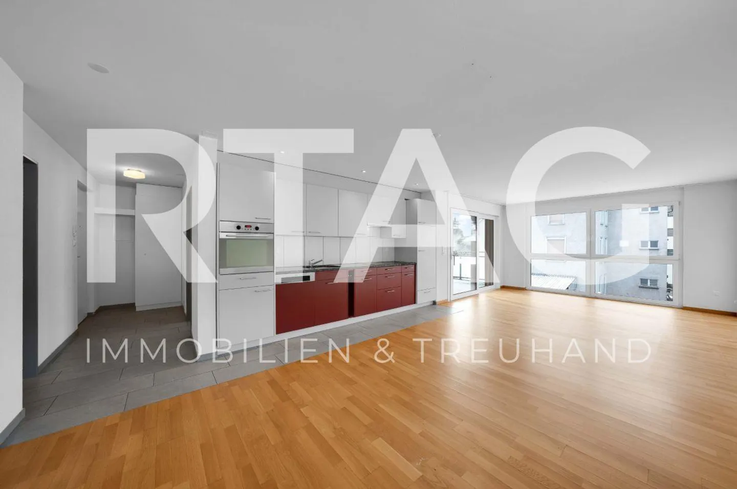 3.5 Room Apartment - Photo 1 of 9