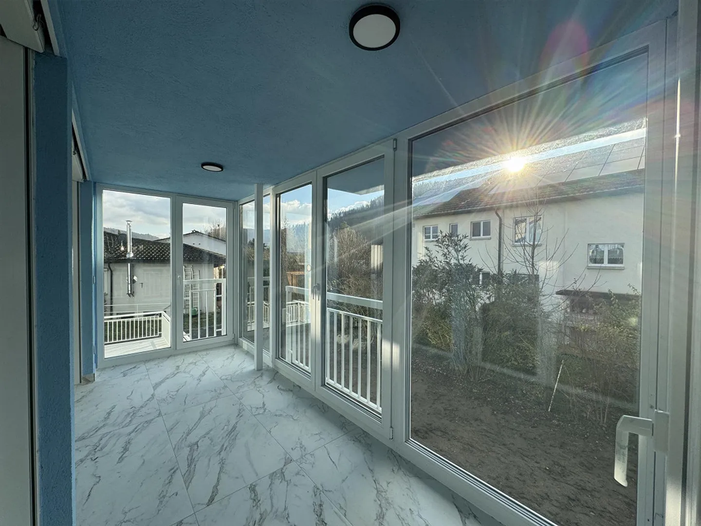 First occupancy - 5.5-room maisonette apartment in a central location in Bad Zurzach - Photo 9 of 10