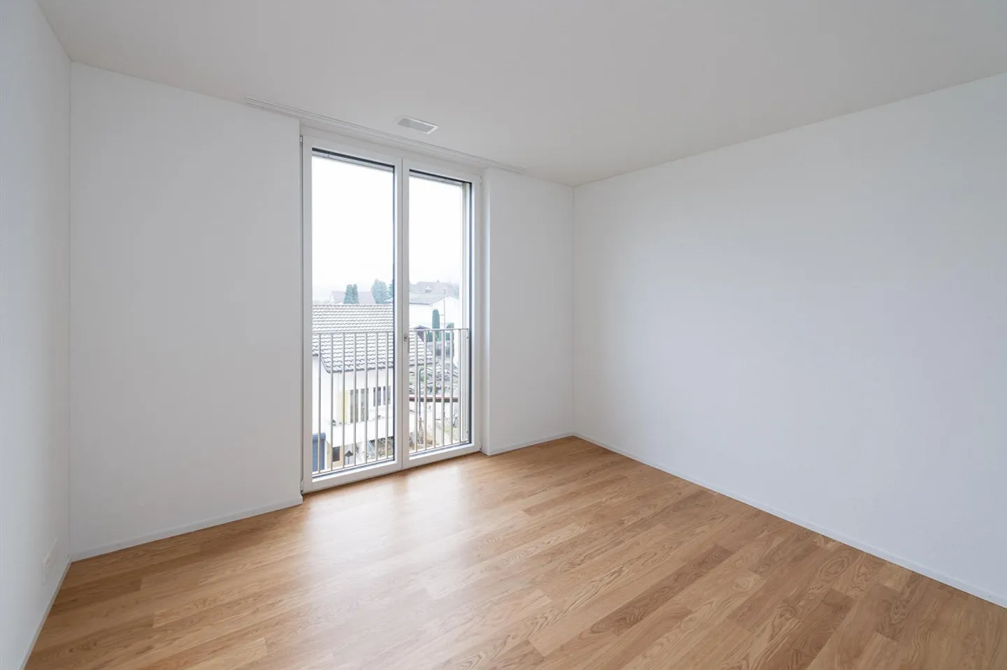 Emplacement merveilleusement calme et vue sur la verdure - Photo 9 sur 12