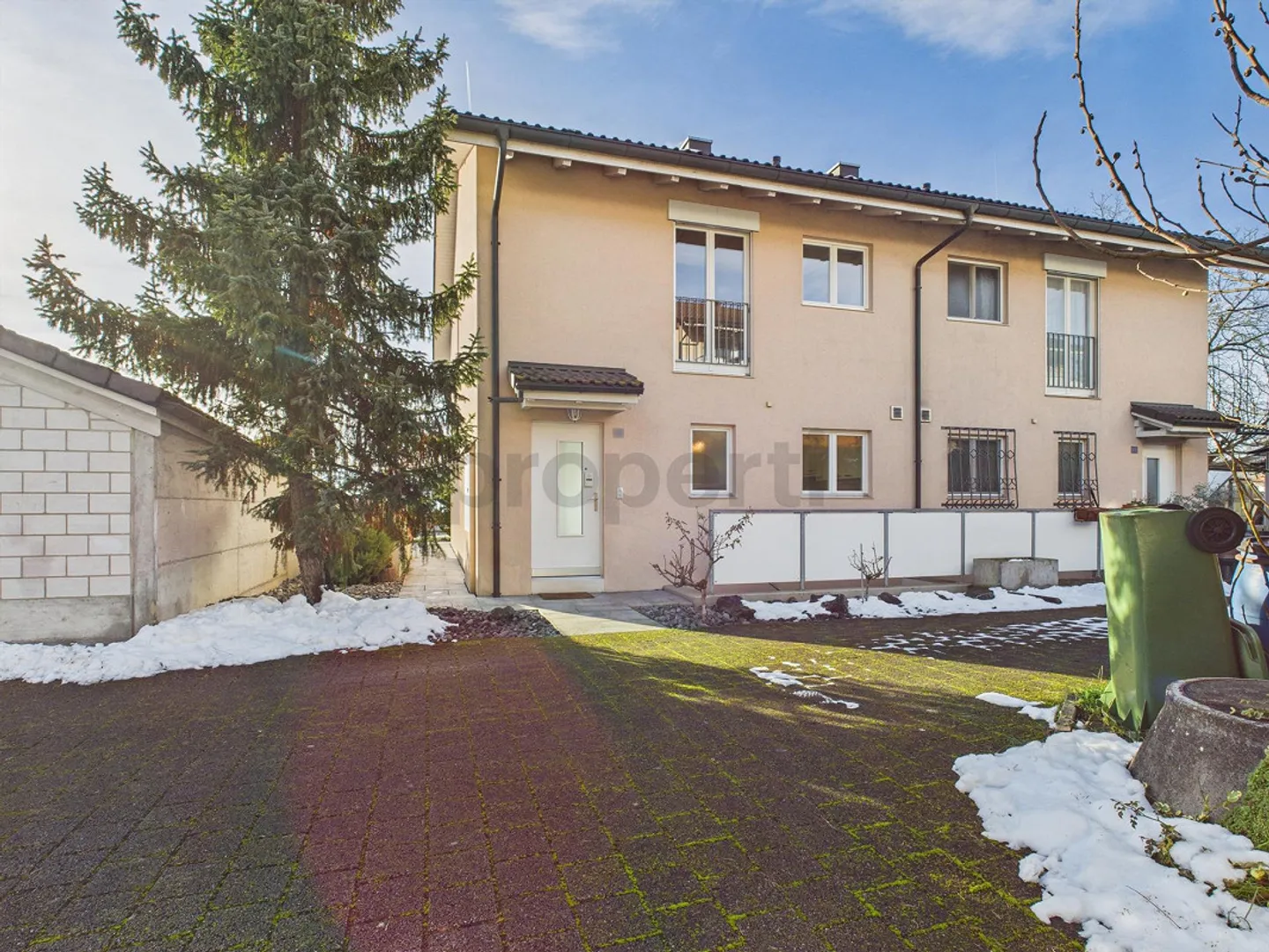 Beautiful 4.5-room single-family house with garden in Ottenbach - Photo 13 of 14