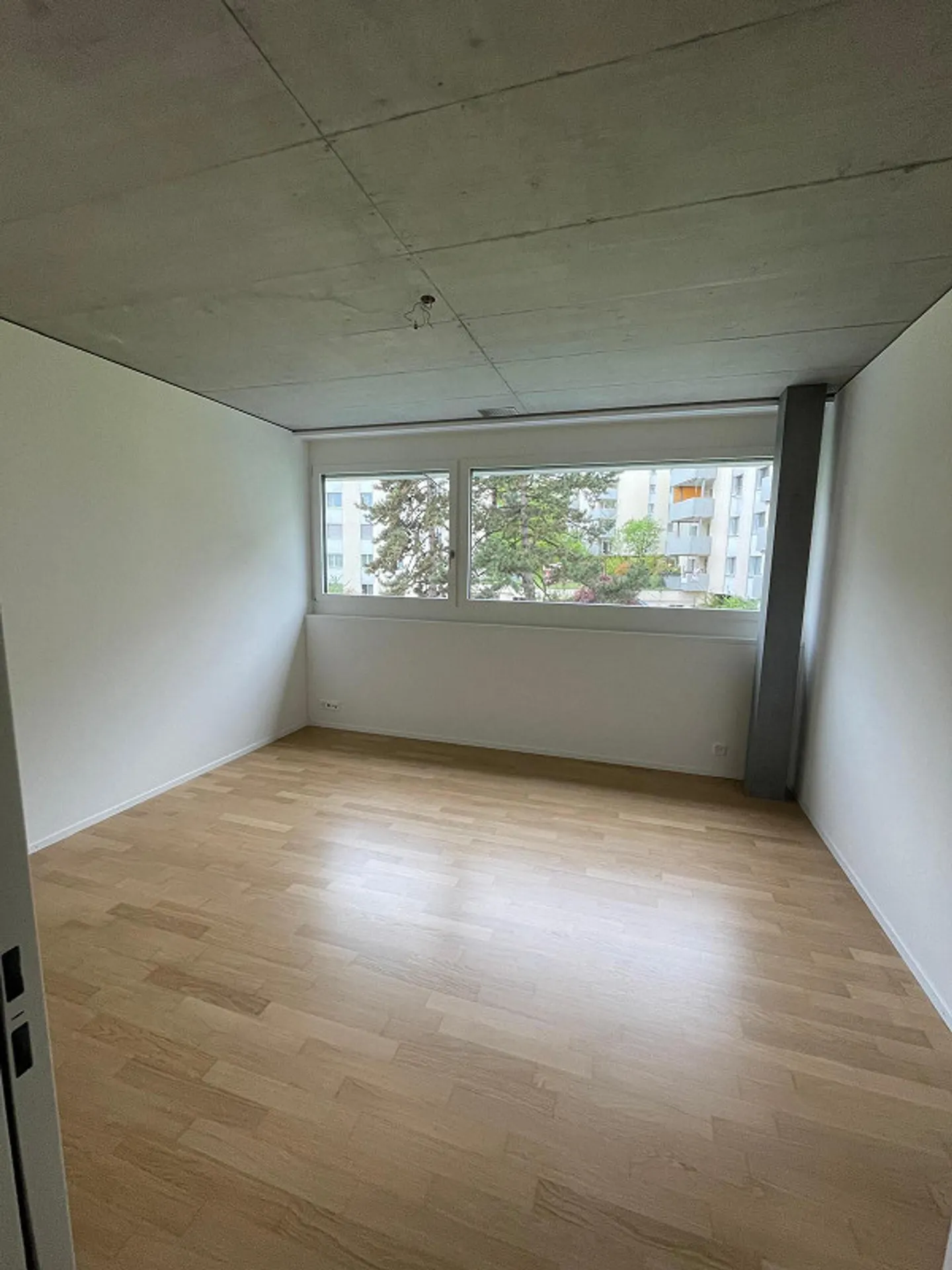 Appartamento moderno e luminoso di 4,5 stanze - Foto 9 di 10
