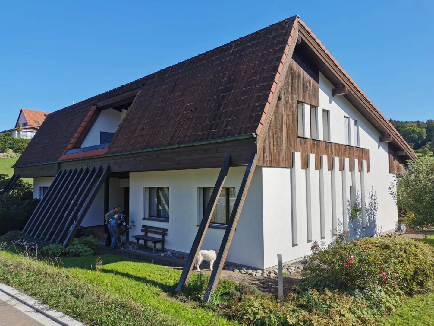 Casa bifamiliare di 5,5 stanze con giardino - Foto 1 di 29