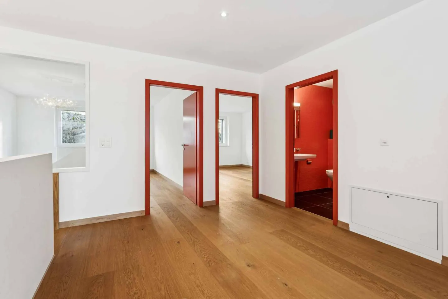 Contemporary Attic at the Gates of Neuchâtel City Center - Photo 5 of 9