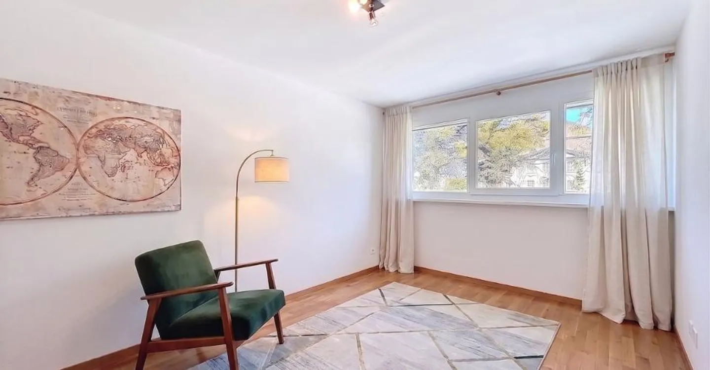 Duplex luminoso di 4,5 stanze, con balcone esposto a sud e vista libera - bella opportunità a Belfaux - Foto 11 di 13