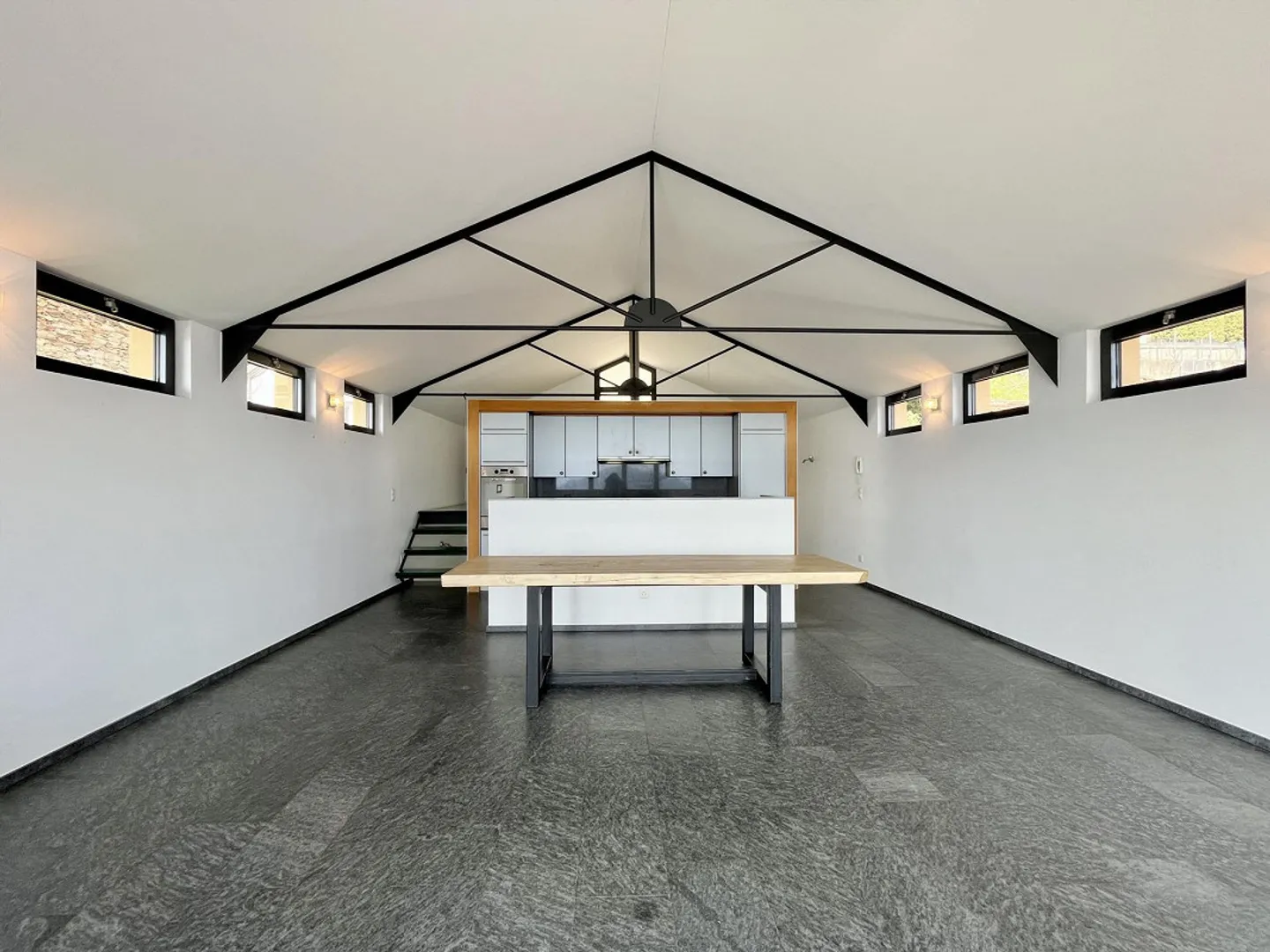 HELLER HAUS 3.5 ZIMMER SEEBLICK + BÜRO IN CADEMARIO - Foto 2 von 10