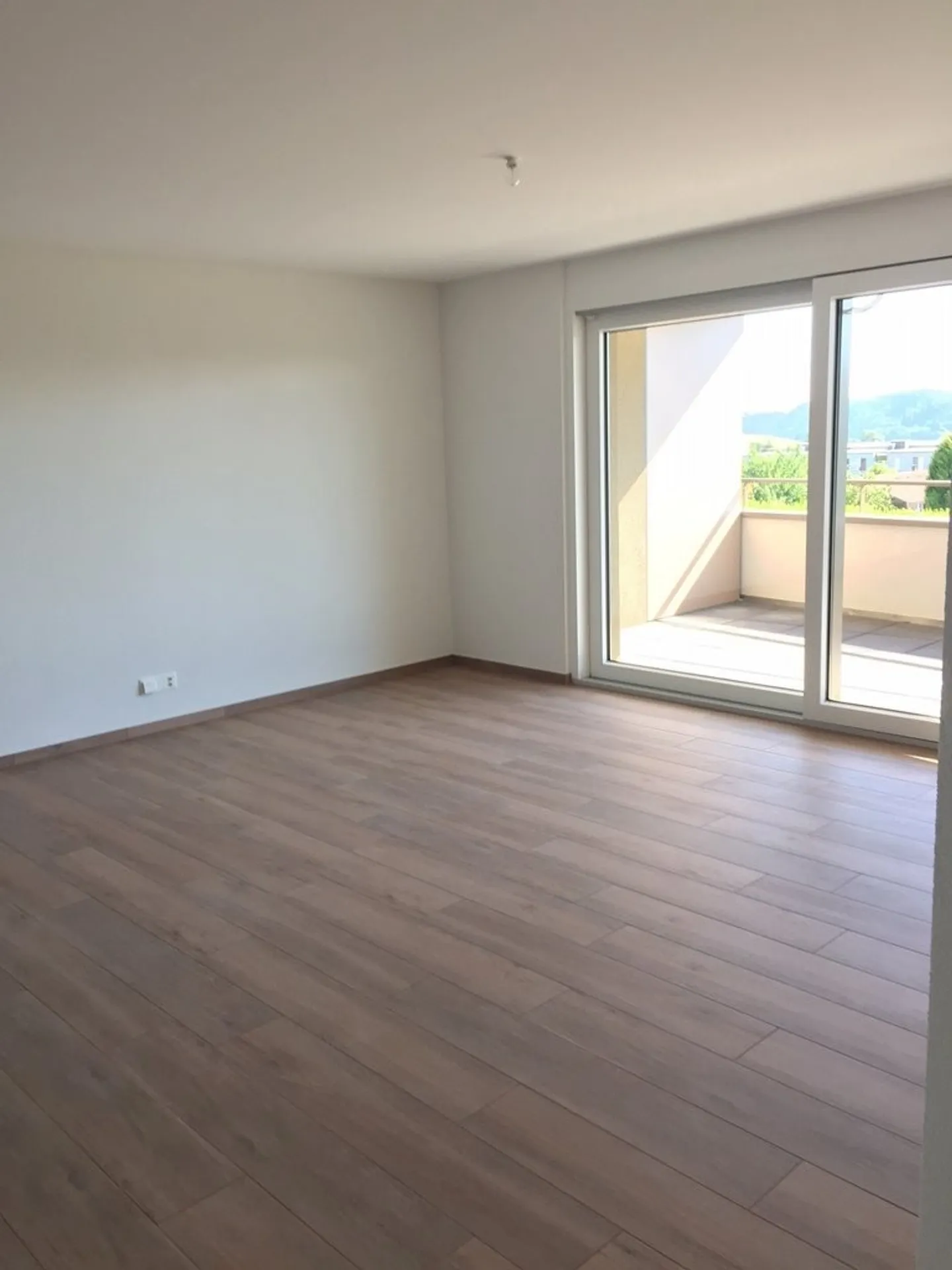 Appartamento di 3,5 locali al 1° piano - Foto 3 di 10