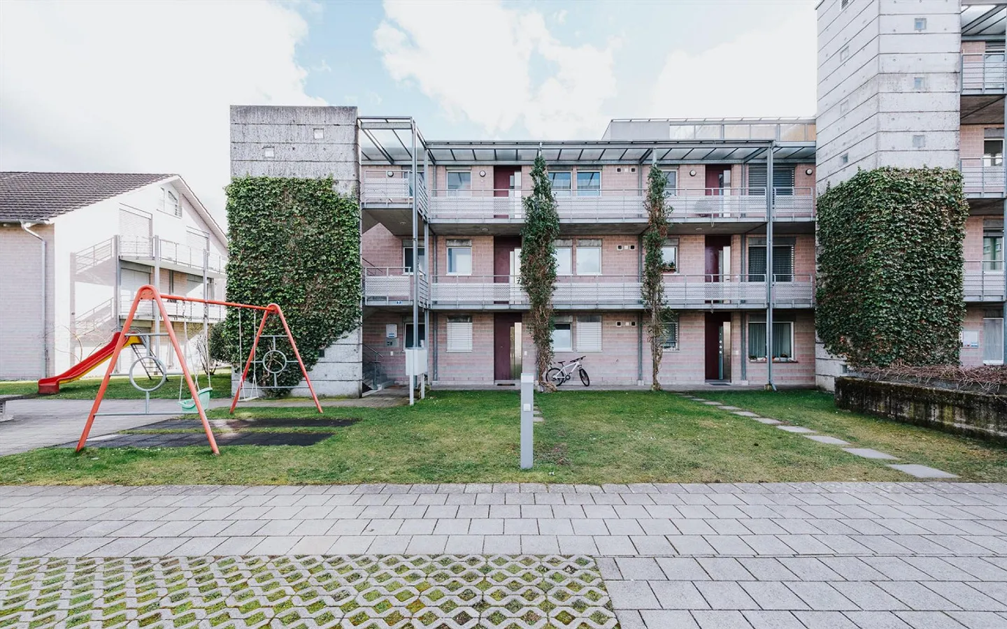 Appartamento attraente di 3,5 stanze nel bel Neunkirch! - Foto 1 di 11