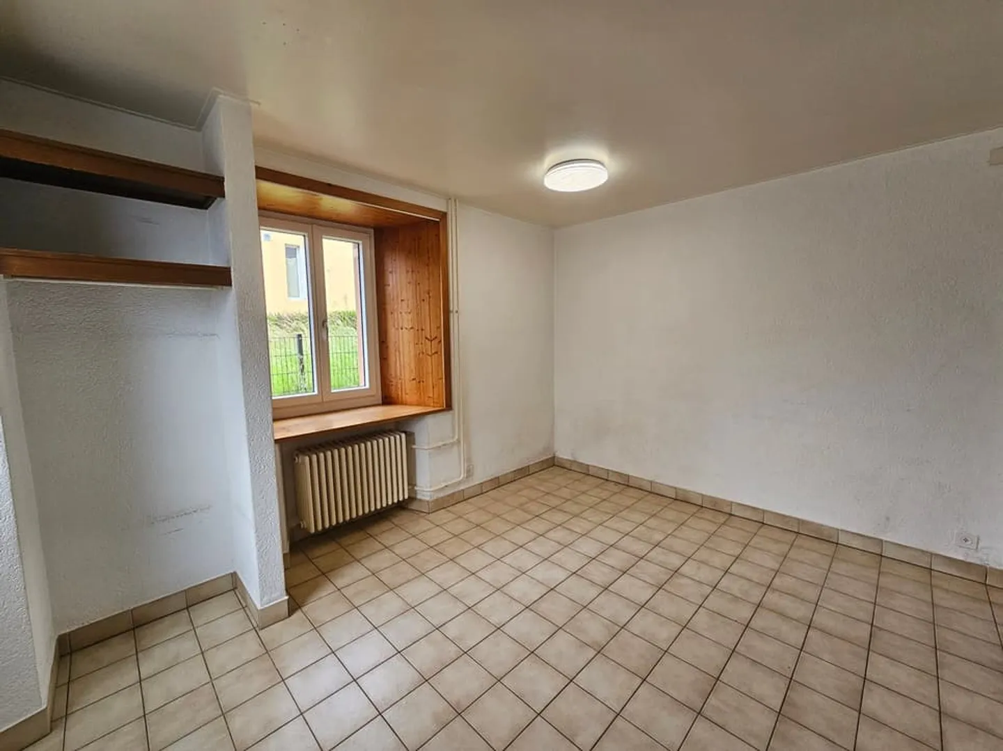 Cent-Pas 2, Corcelles - Gemütliches Studio sofort zu vermieten - Foto 3 von 7