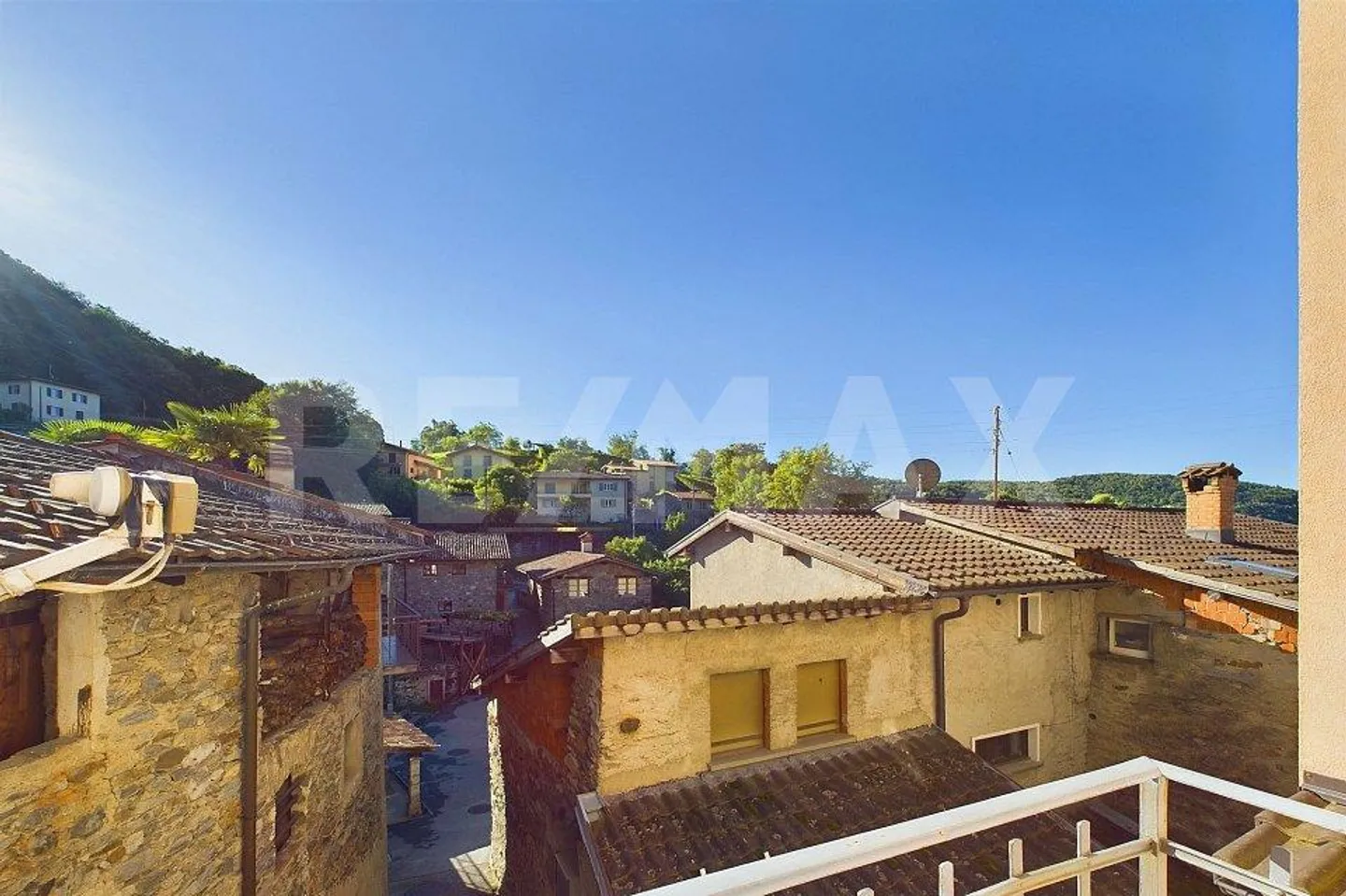 Appartamento arredato di 5,5 stanze - Foto 4 di 13