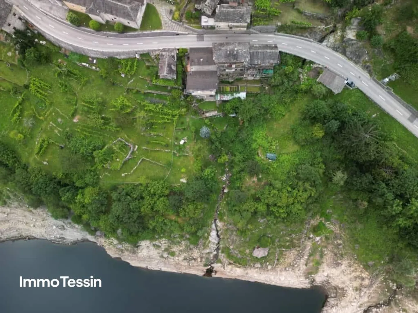 Unique property at Verzasca reservoir with huge potential... - Photo 2 of 13