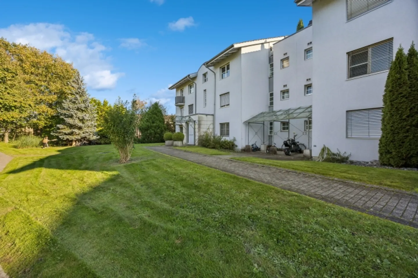 Maisonette luminosa di 5,5 stanze in vendita a Hunzenschwil - Foto 2 di 13