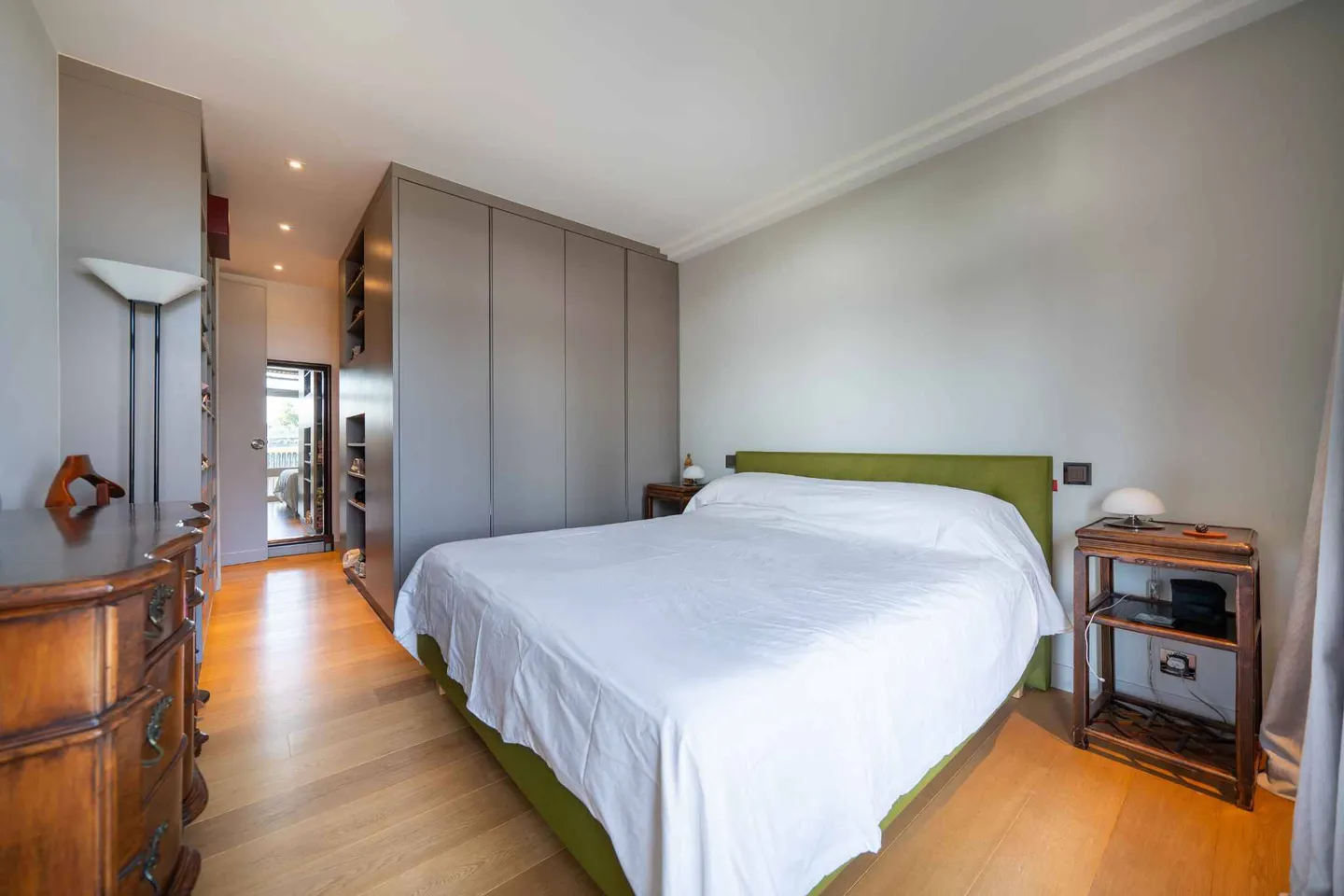 Appartamento di Lusso con Vista Lago - Foto 7 di 9