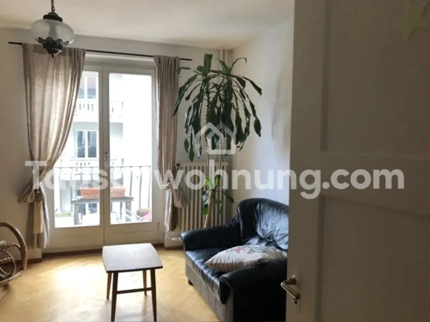 [APPARTAMENTO IN SCAMBIO] Appartamento in Edificio Storico a Wiedikon - Foto 2 di 6