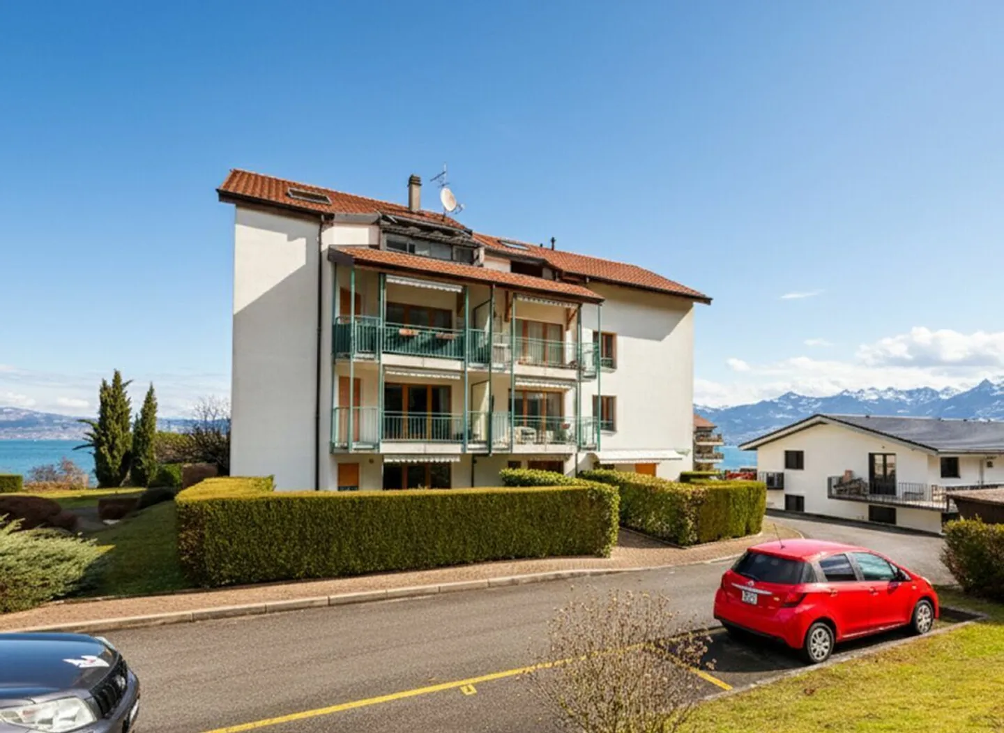 4.5-room apartment with 2 balconies - Photo 1 of 20