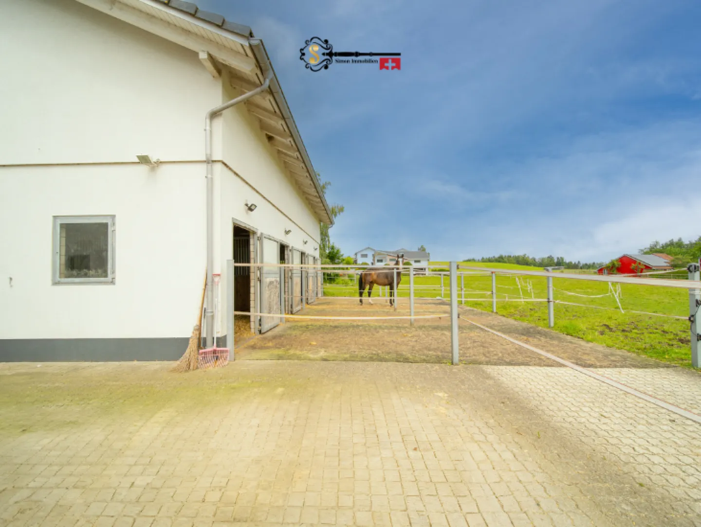 Casa unifamiliare con stalla, appartamento e molto potenziale - Foto 18 di 19