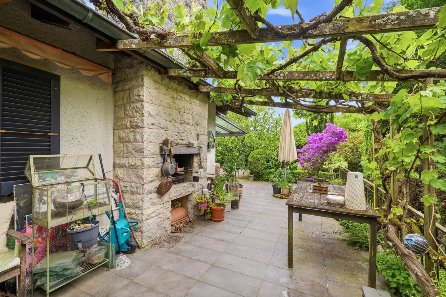 Charming Family Home in Commugny - Photo 3 of 8