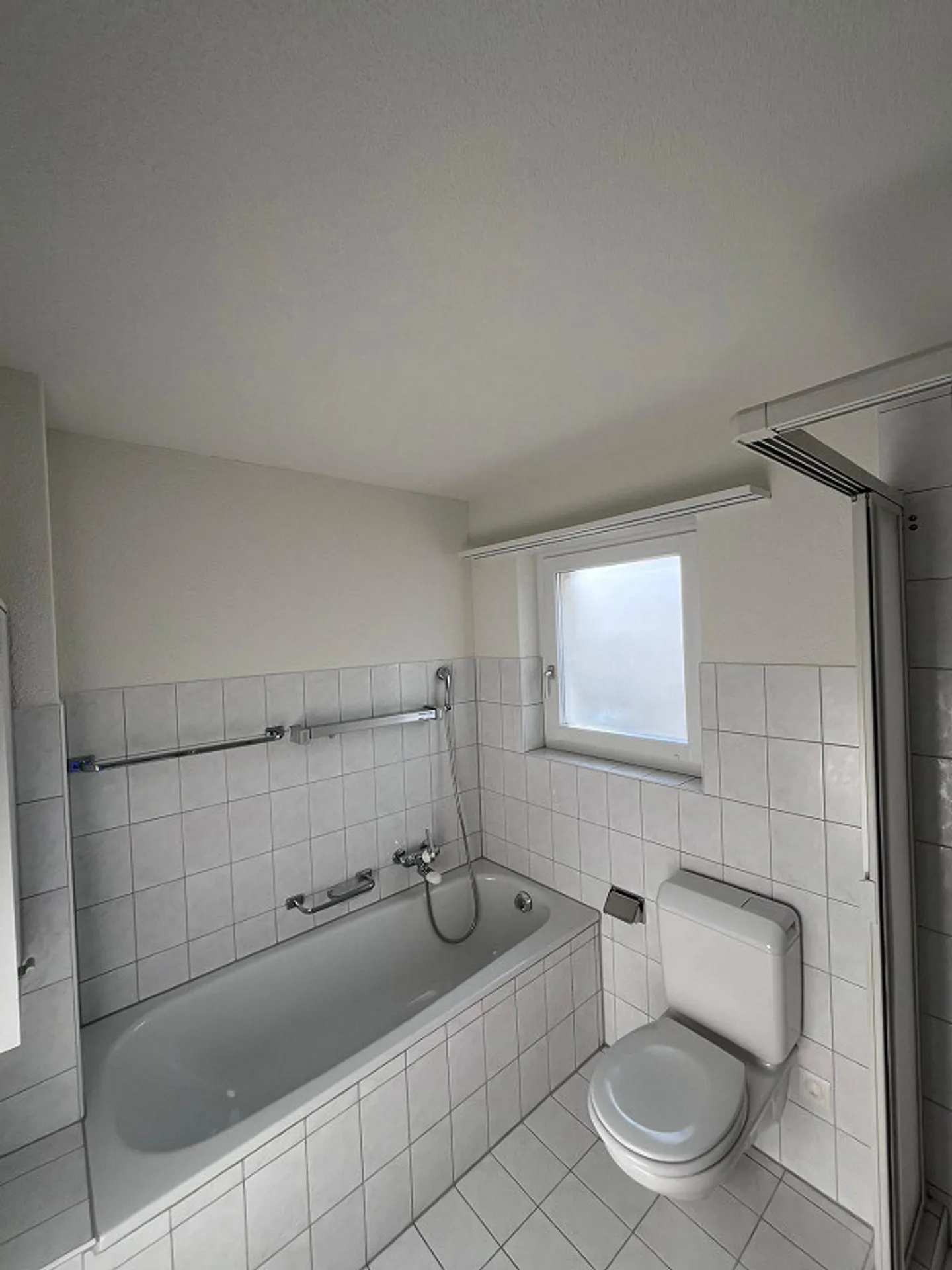 Belle appartement de 3,5 pièces au 1er étage dans une maison de 4 familles - Photo 6 sur 10