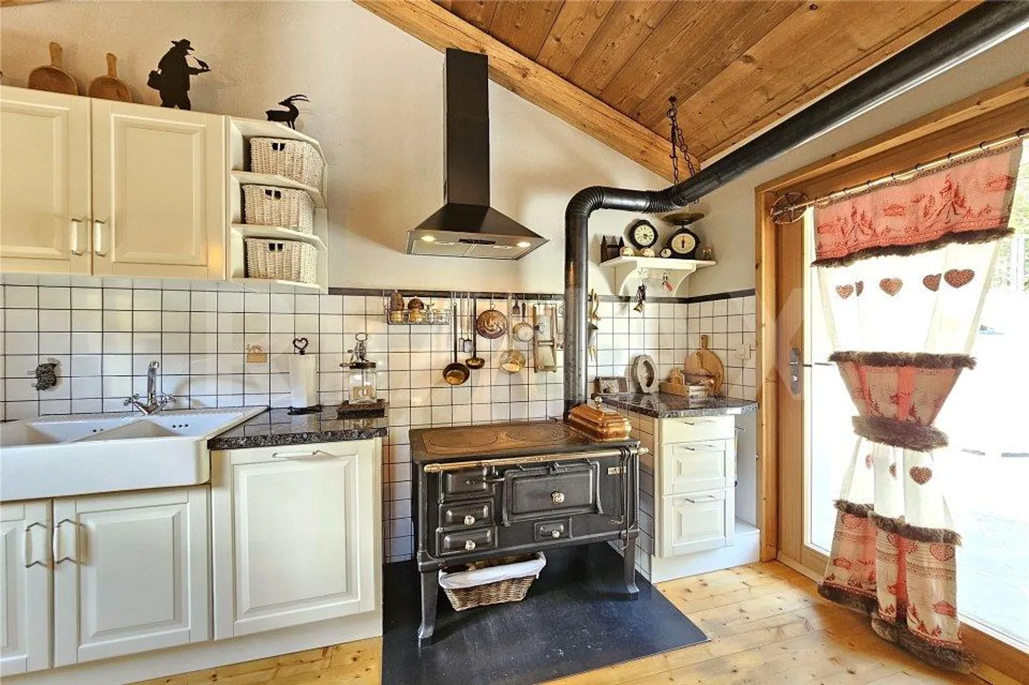 Casa Rustica Unica - Un'Oasi di Pace e Bellezza Naturale - Foto 7 di 13