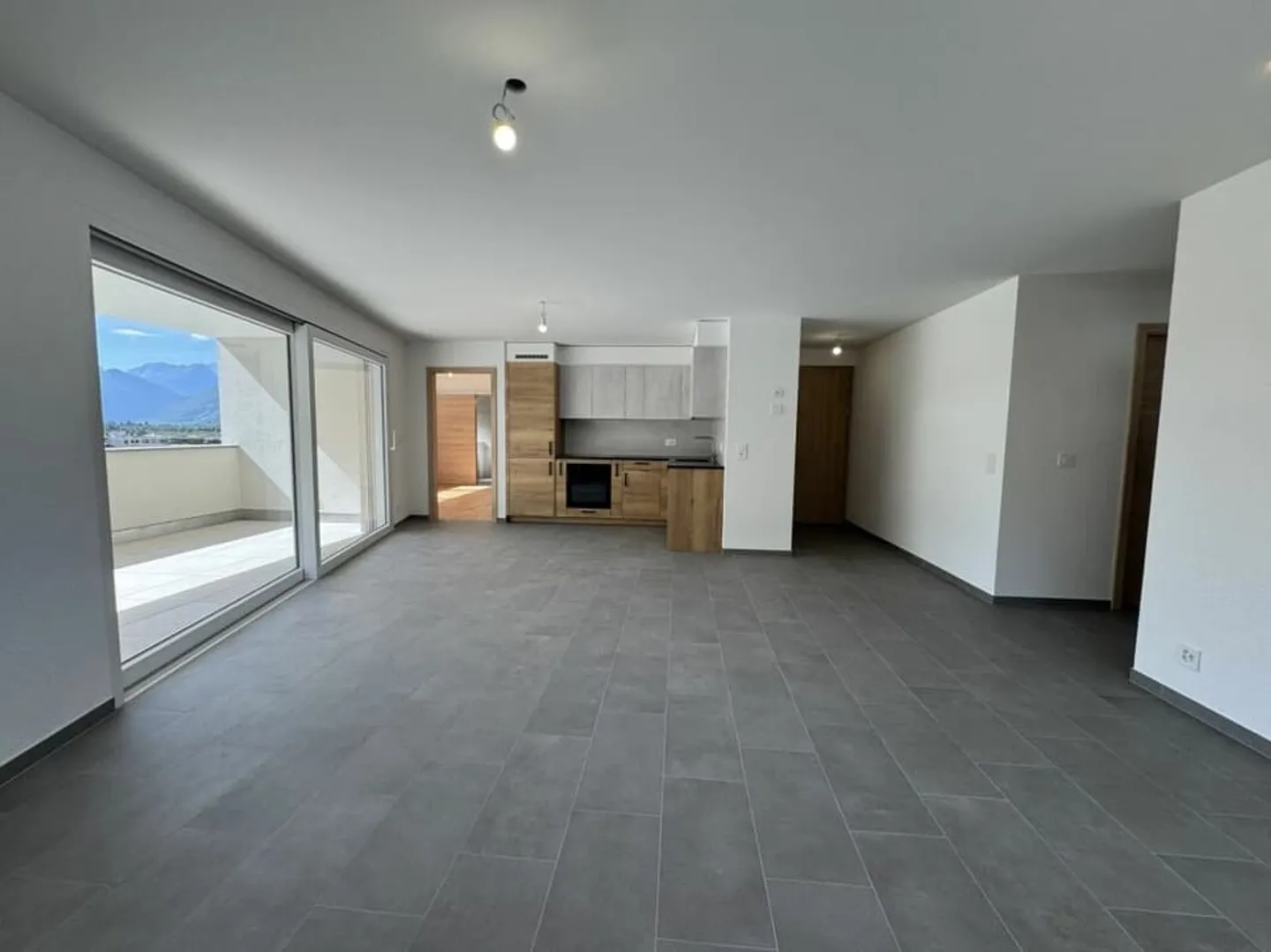 Appartement neuf de 4.5 pièces situé au centre de Riddes - Photo 1 sur 13