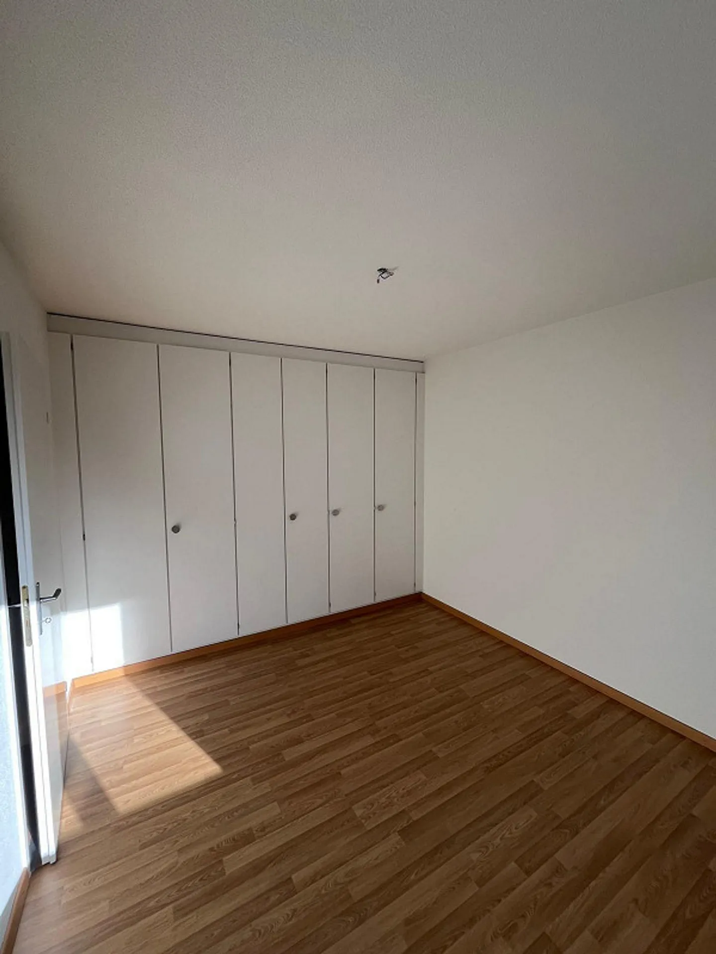 Belle appartement de 3,5 pièces au 1er étage dans une maison de 4 familles - Photo 8 sur 10