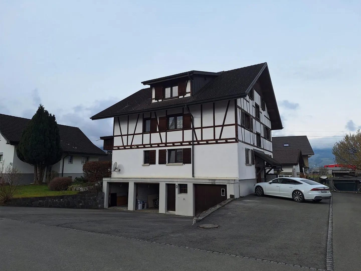 Appartamento luminoso 3 1/2 locali a Montlingen - Foto 1 di 8