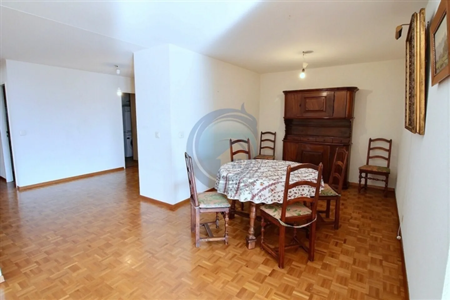 SPACIOUS 3.5 ROOM CORNER APARTMENT WITH LAKE VIEW - NEAR CITY CENTER - Photo 6 of 13