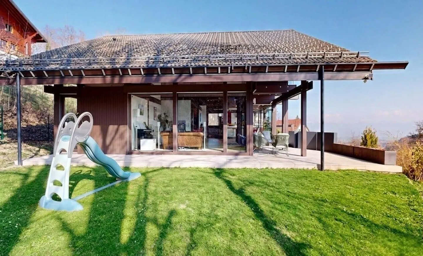 HUF HAUS Villa with a view of the Lake and the Alps - Photo 10 of 11