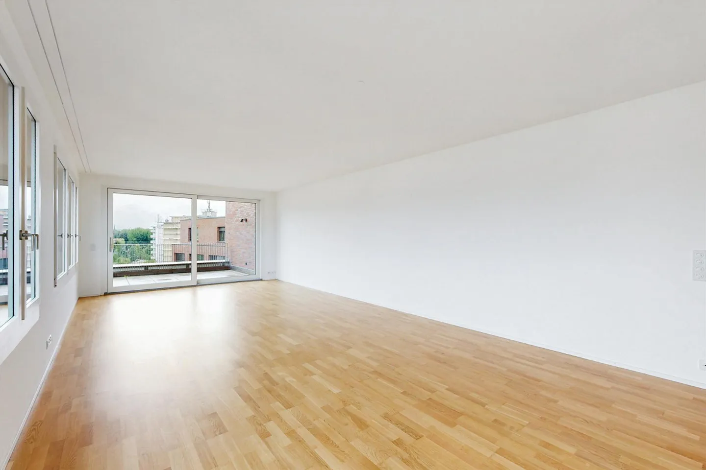 AFFITTARE SENZA DEPOSITO - Benvenuti in Neuhaustrasse 36 - Foto 5 di 11