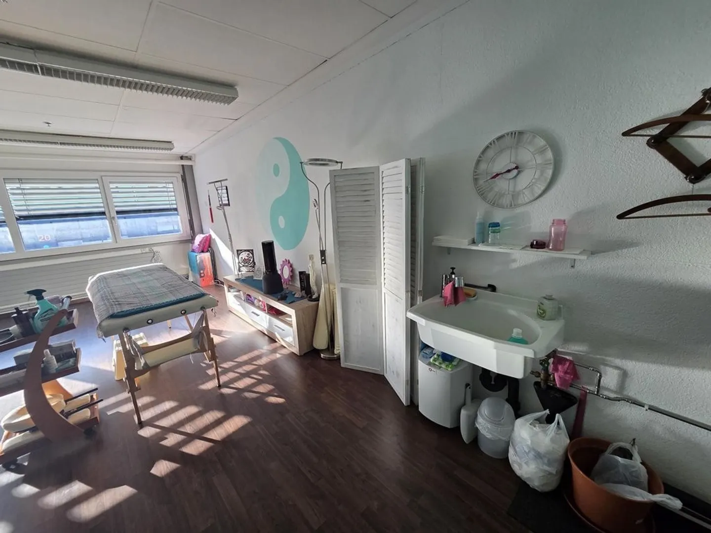 Rent a 44m² atelier in Ecublens - Photo 2 of 3