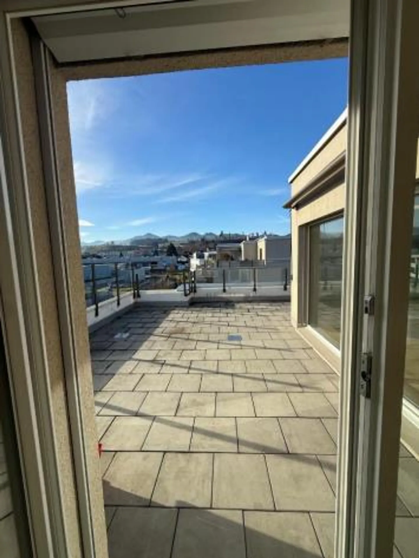 4.5-Room Terrace Apartment - Photo 2 of 14