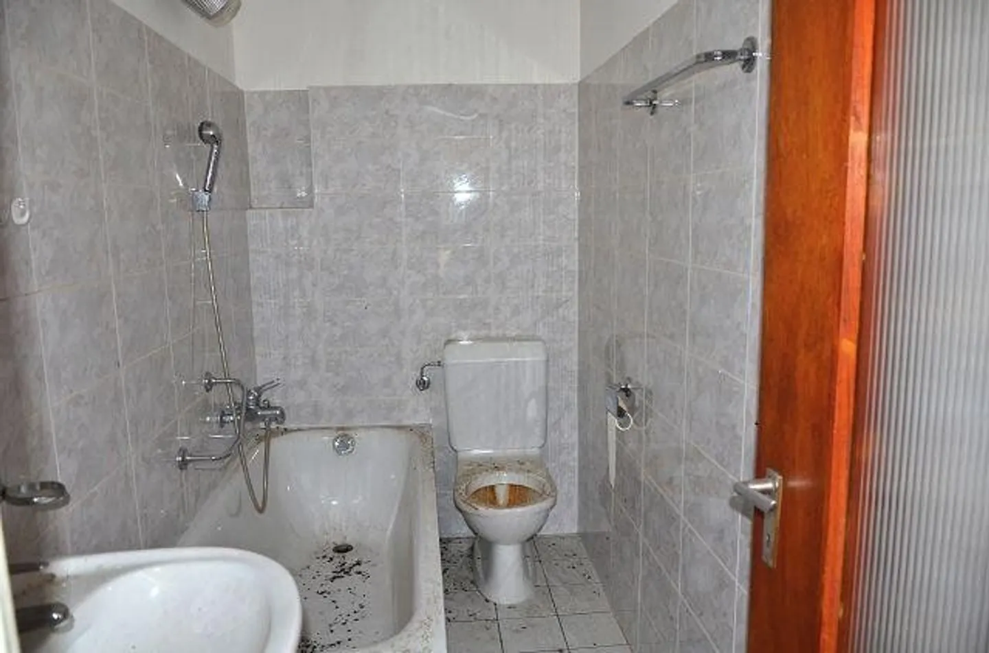 Renovation Project in Genestrerio - Photo 11 of 13