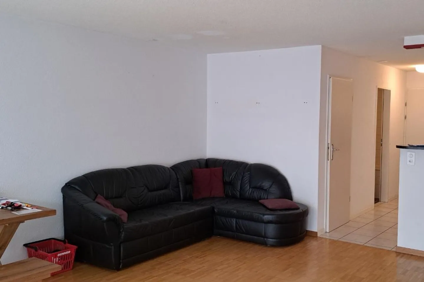 Self-occupied property or investment property - Photo 5 of 11