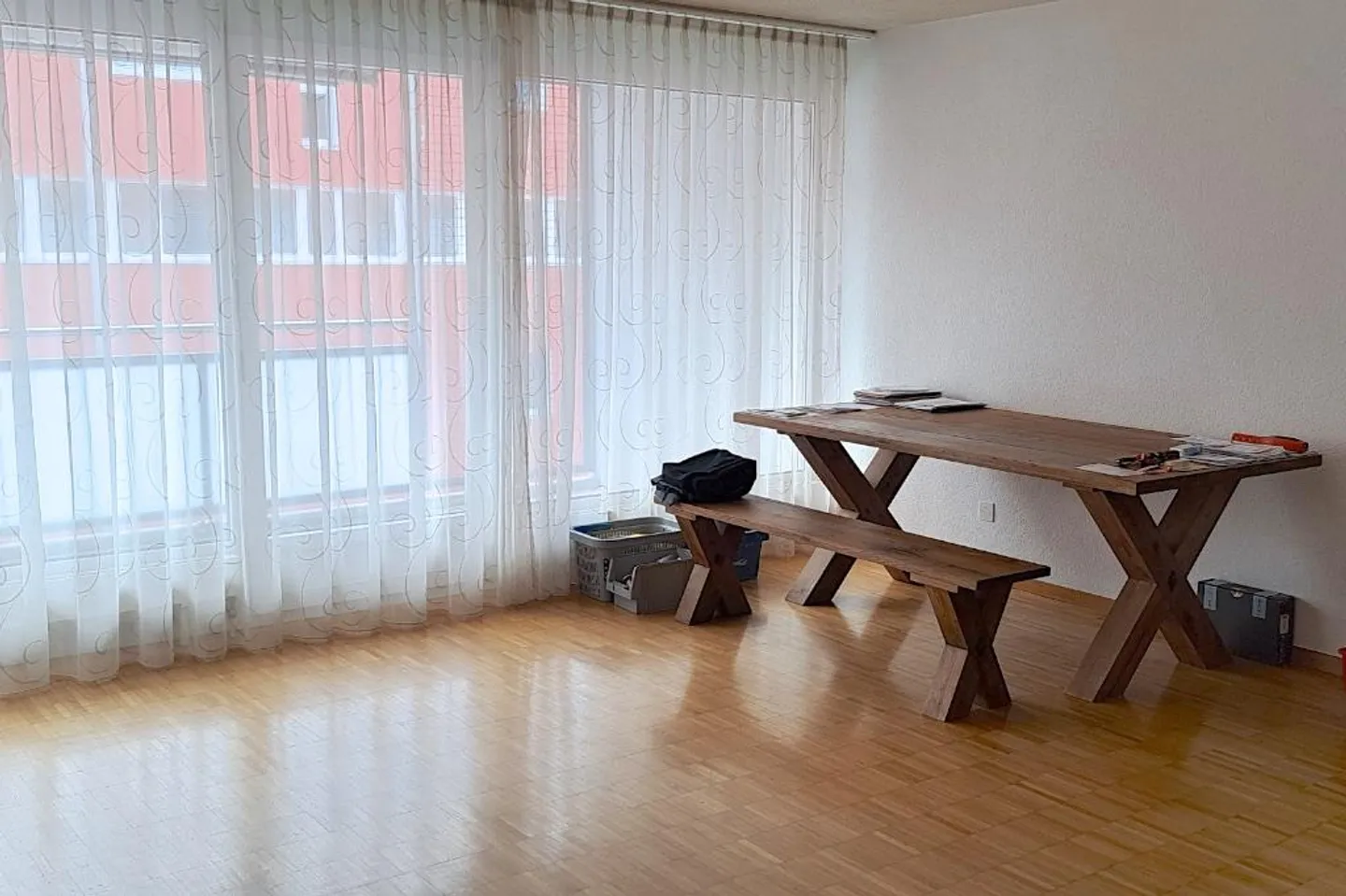 Self-occupied property or investment property - Photo 6 of 11